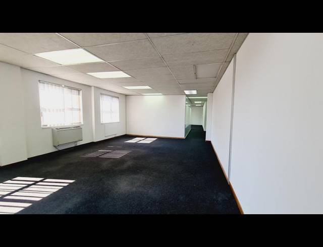 BUSINESS PROPERTY TO RENT IN MENLYN